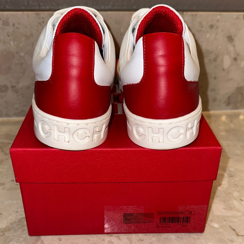 Carolina Herrera White Low-Top Sneakers with Red Heel Detail - Picture 4 of 15